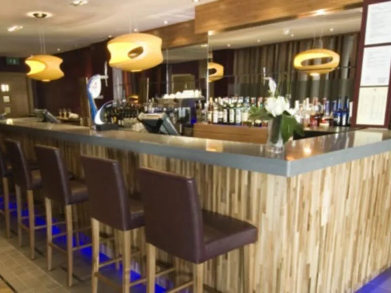 The Continental Hotel, Heathrow Hounslow Hotel